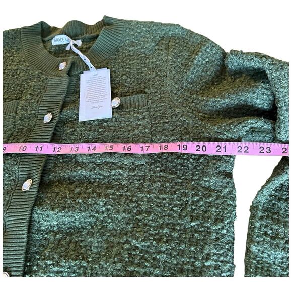 Classic Olive Green Textured Knit Cardigan with Pearl Buttons Cozy Large NWT - Picture 7 of 8